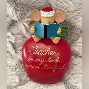 Teacher ornament, cute apple with Mouse reading.